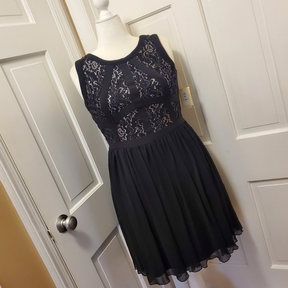 NWT ECI New York Black/Silver Cocktail Dress Size 14 Missy Retail $64.00 - Picture 2 of 13